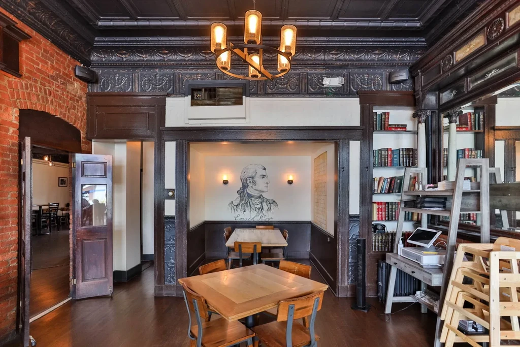 SideBar Gastropub