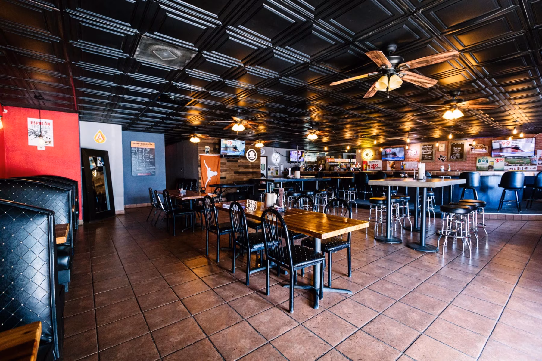 WARPATH PIZZA & PUB