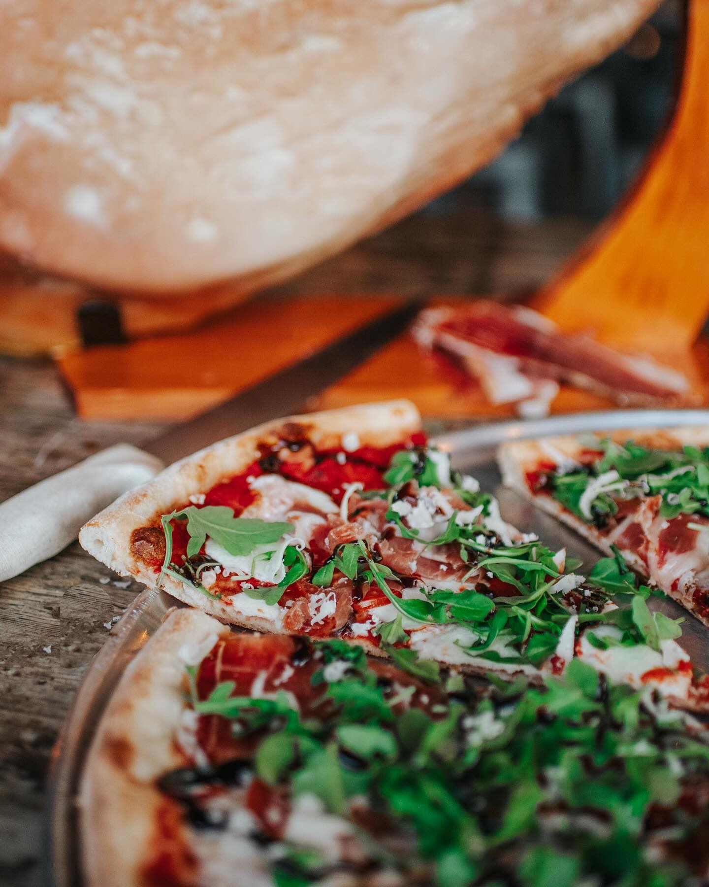Toss Pizzeria & Pub