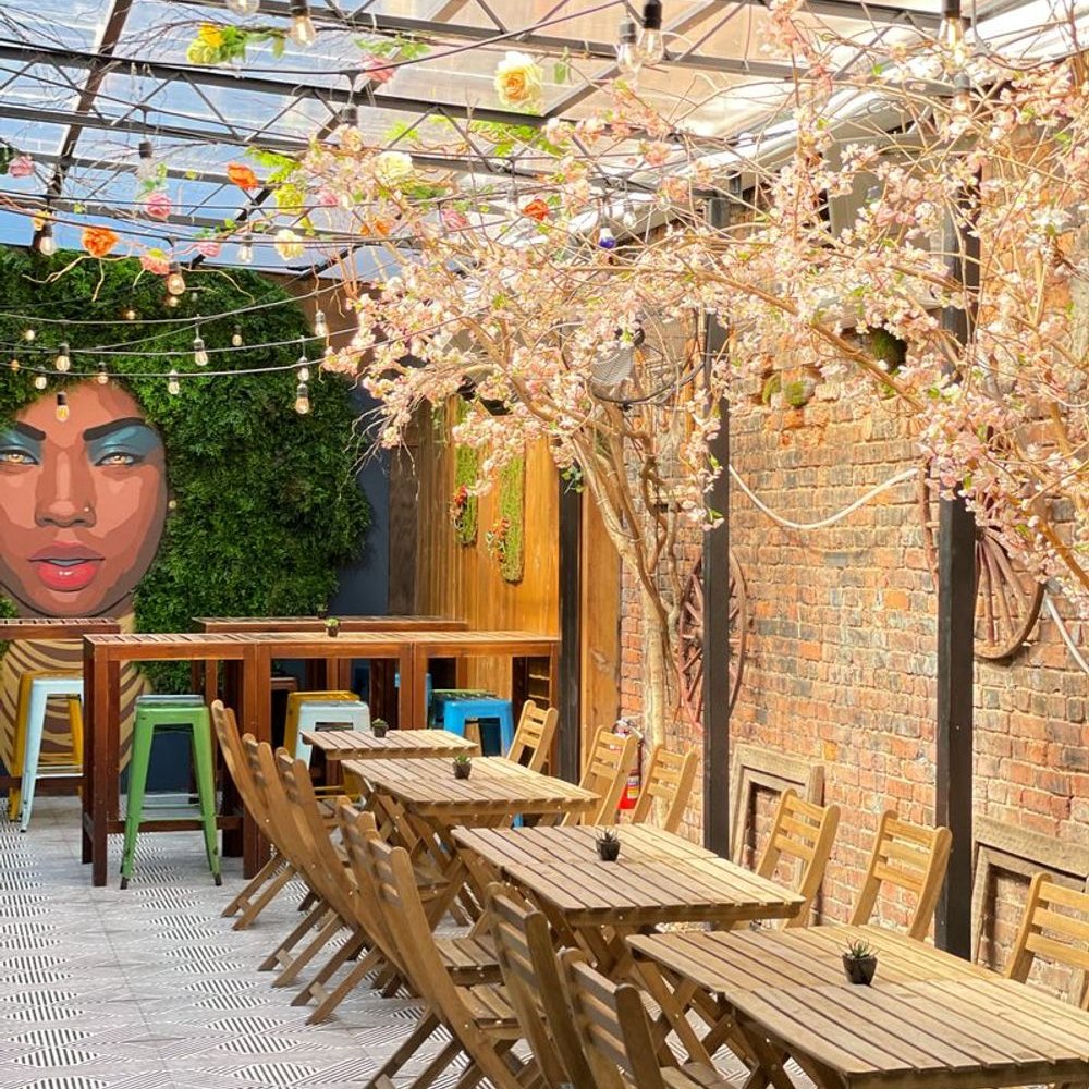Santiago’s Beer Garden