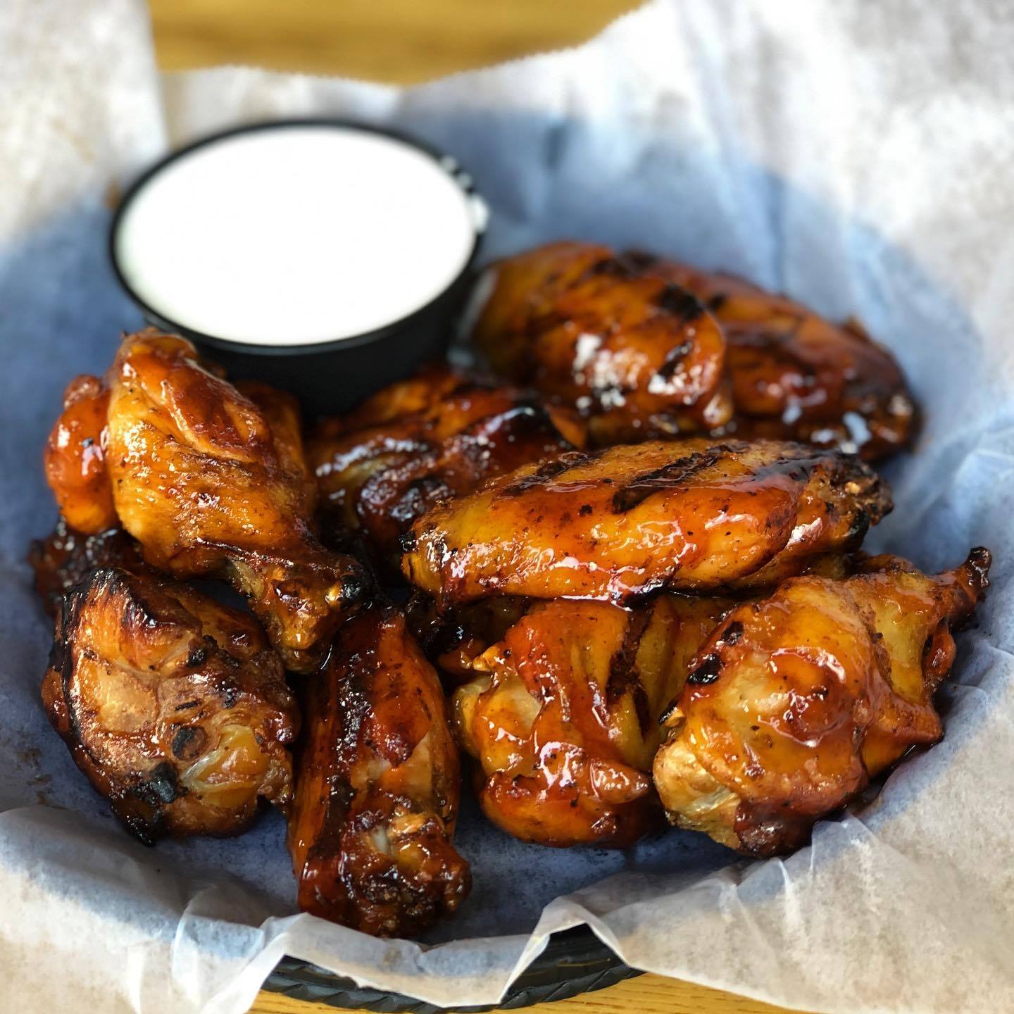 Wood and Iron | Game Day Restaurant and Bar