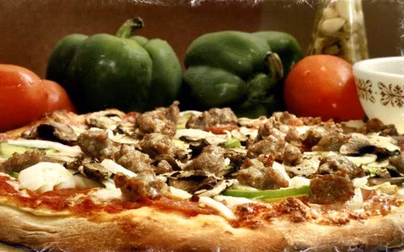 Russo’s Pizzeria Bar & Grille at Gun Lake