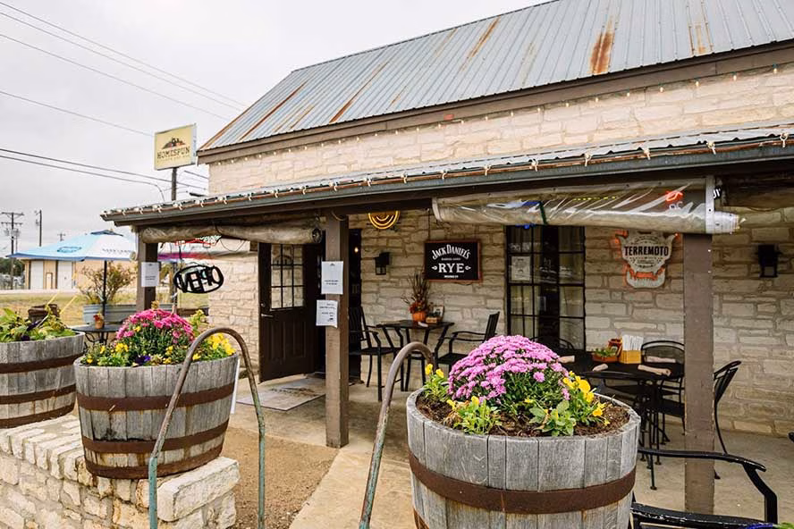 Homespun Kitchen and Bar