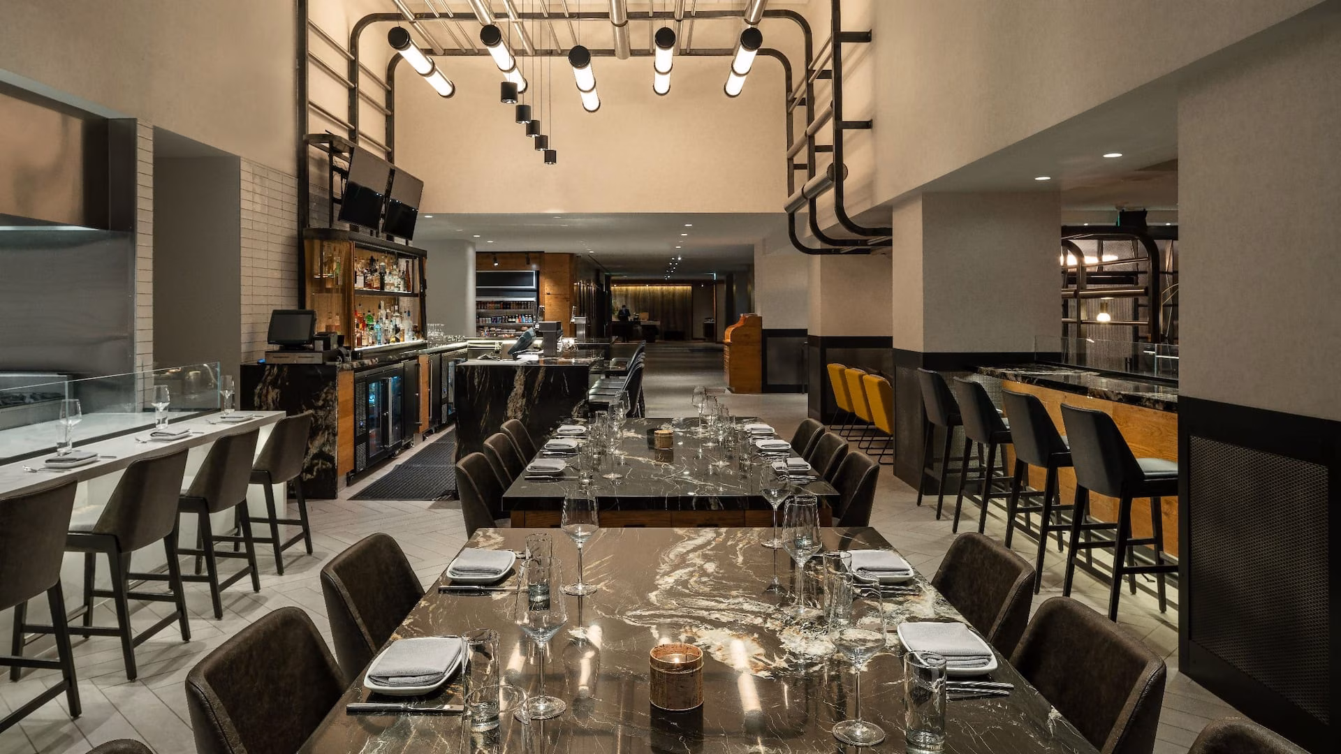 Courier Kitchen & Bar