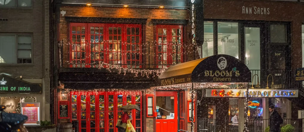 Bloom's Tavern