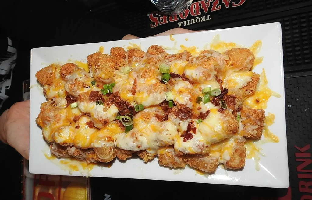 Canz Bar & Grill