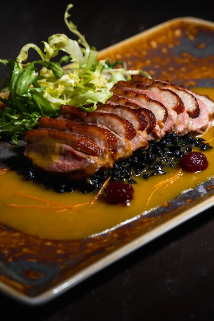 Satis Bistro