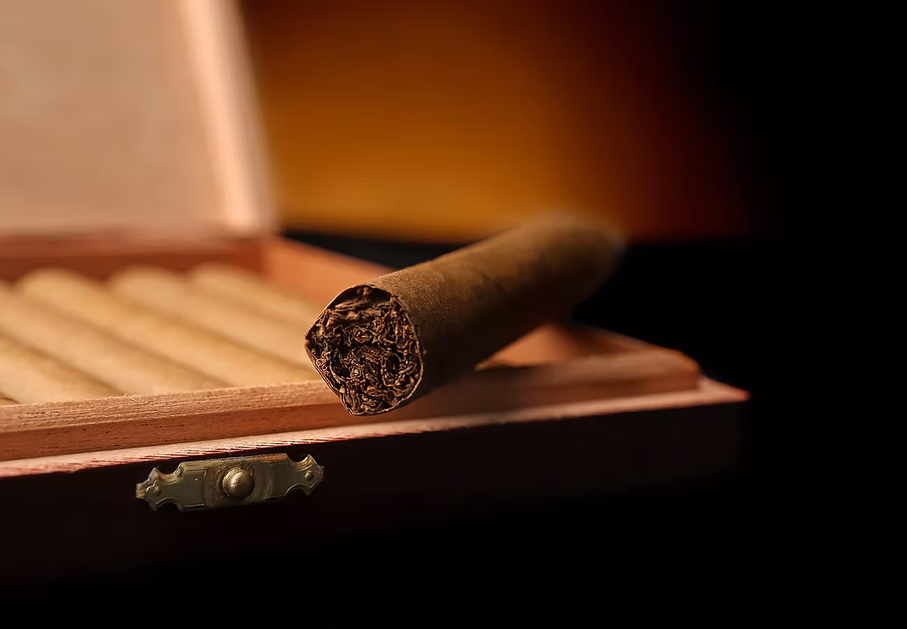 Admiral Cigar Club