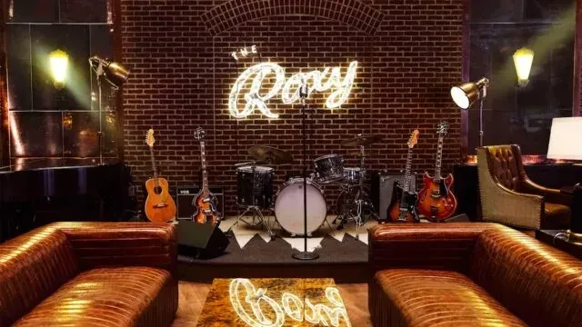 Roxy Bar