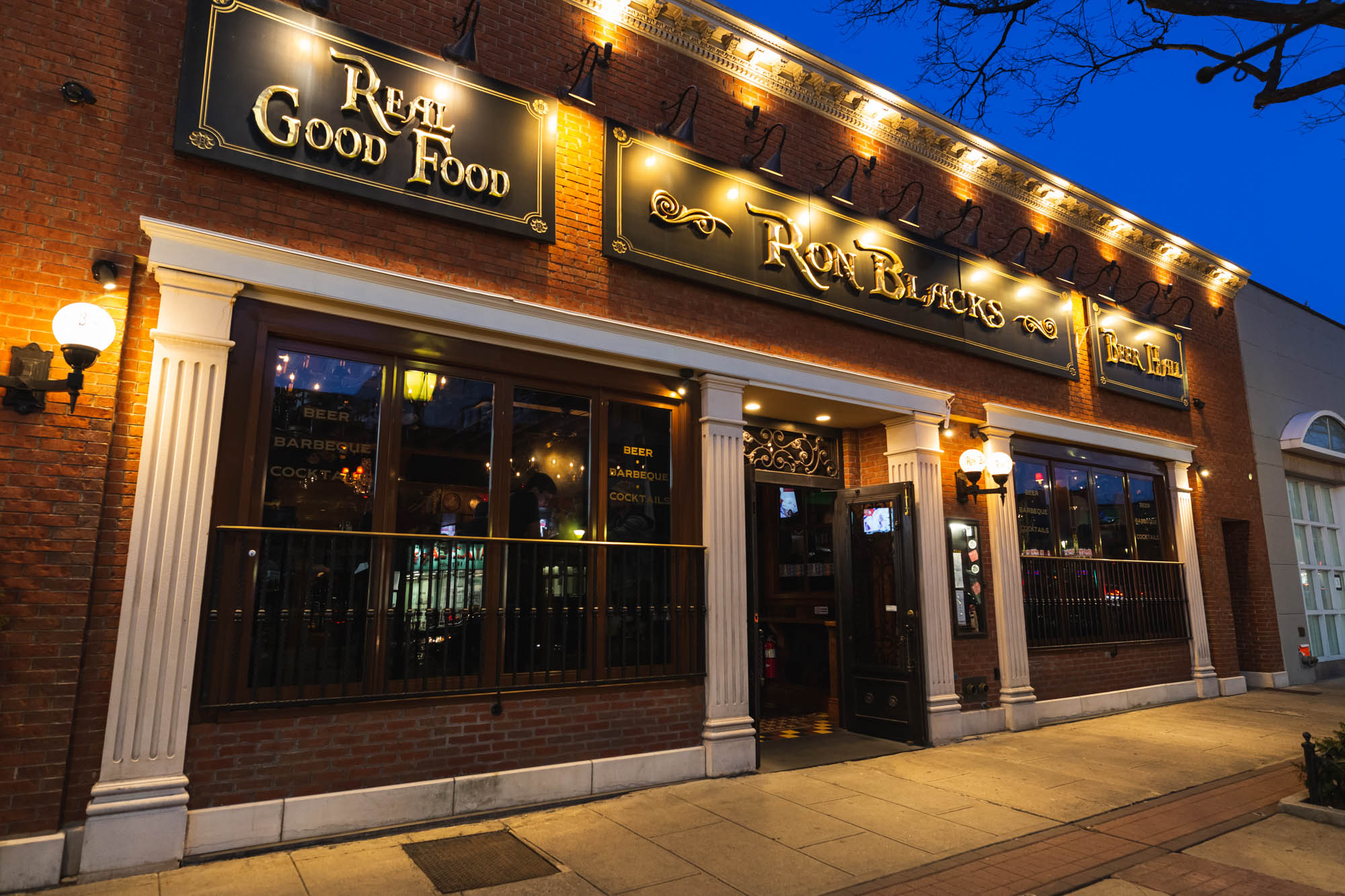 Ron Blacks Beer Hall