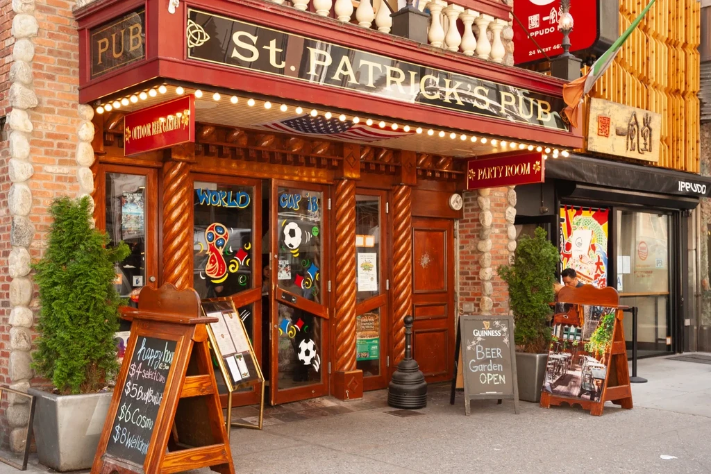 St. Pat's Bar & Grill NYC