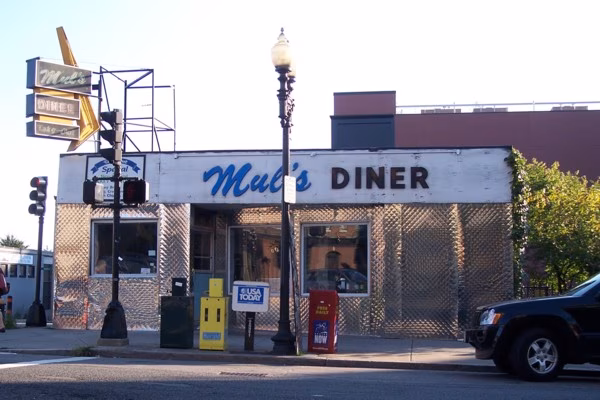Mul's Diner