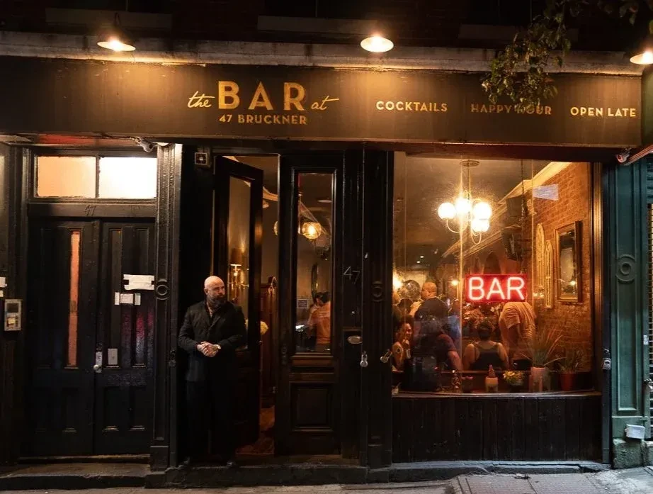 Bar 47