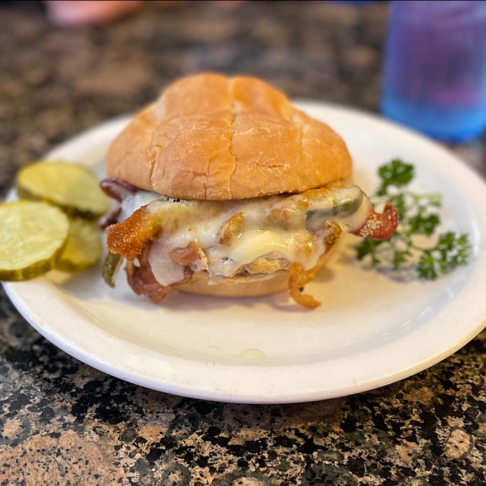 Sally's On Broadway