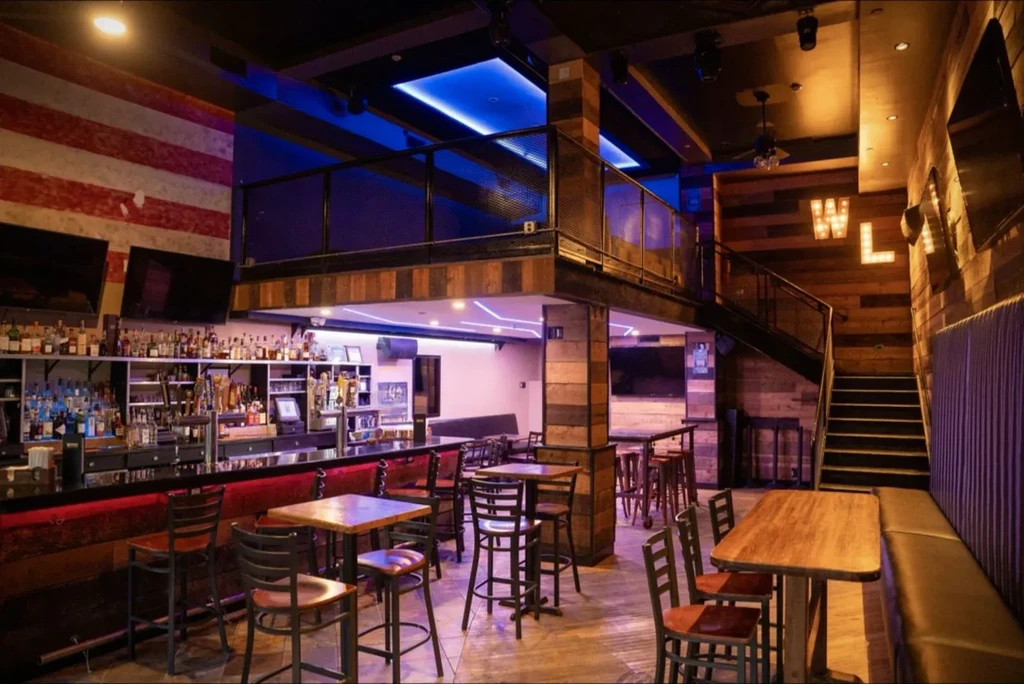 Whiskey Lounge